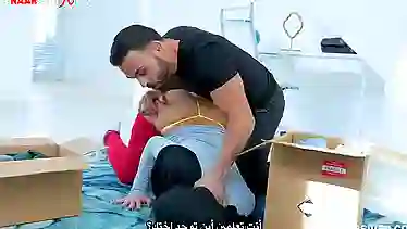 مسكها في شقته فشخها كسها مبقاش ينفع بعد النيكة دي - Arab Girl gets Rammed