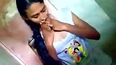 Indian Maid Daughter getting Fucked
