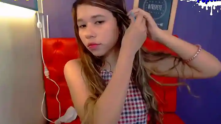 Sweet Homemade Schoolgirl showing her petite naked body on webcam