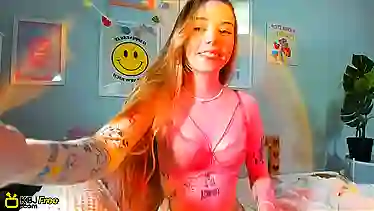 Check out this hot teen's homemade striptease in lingerie & HD quality