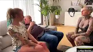 Cat Coxx and Egon Kowalski get it on while Junior's away