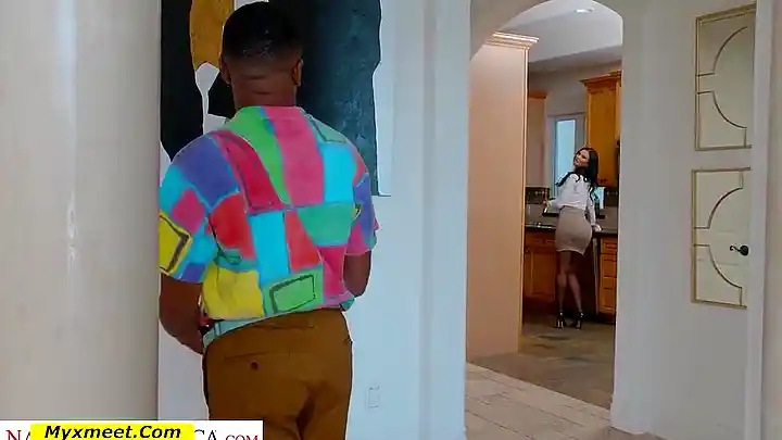 Jasmine Jae - Fucks Her Son's Friend For Being Nosy