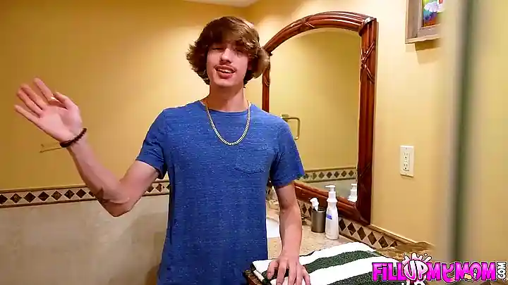 Lauren Phillips FillUpMy Mom