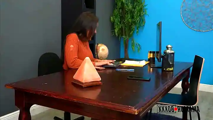 Fucks The Busty Intern - Lilly Hall