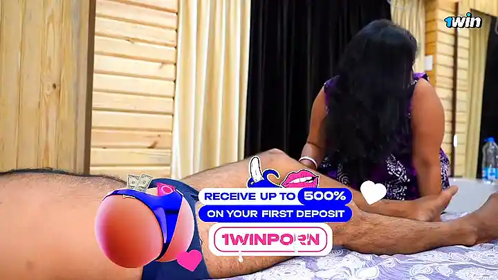 Beautiful Indian Girl Gets Fucked Mechanic