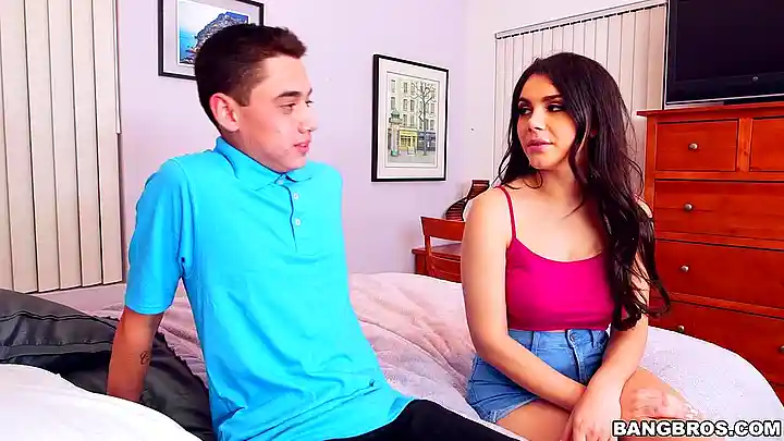 Valentina Nappi & Valentina's big tits bounce while they suck and fuck in HD
