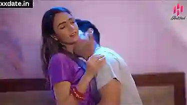 Desi MILF Milke Accha Se Chuda enjoys hardcore threesome action with two hot friends