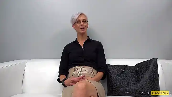Watch Martina's skinny body in POV action