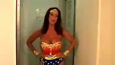 Superheroine in peril Rachel Steele