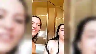Two drunk girls Instagram livestream naked in the tub